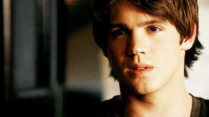 as-jeremy-gilbert-jeremy-gilbert-lindo-stefan-salvatore-steven-r-mcqueen-the-vampire-diaries-favim.com-75191.jpg